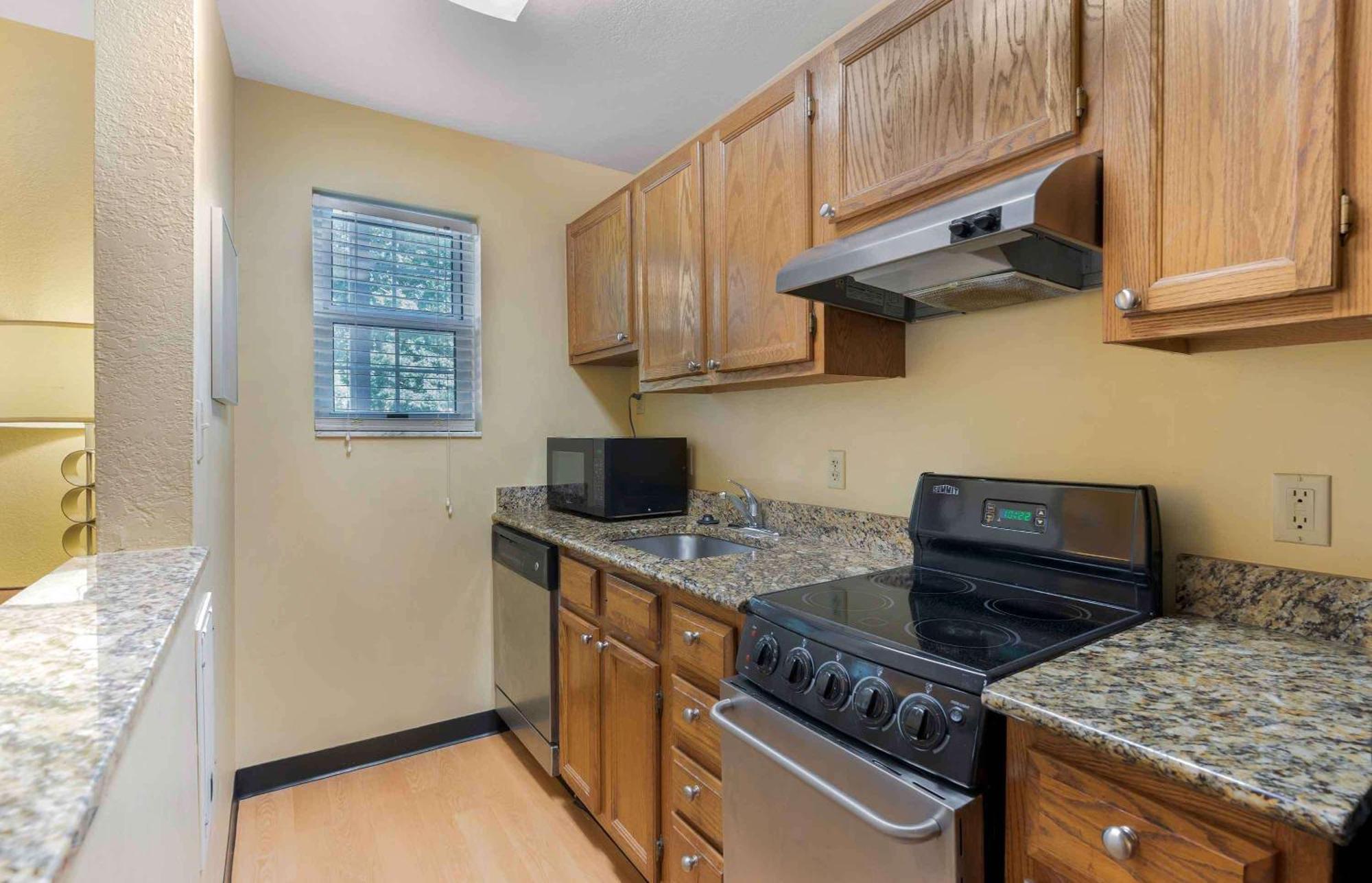 Extended Stay America Suites - Atlanta - Norcross - Peachtree Corners Exteriör bild